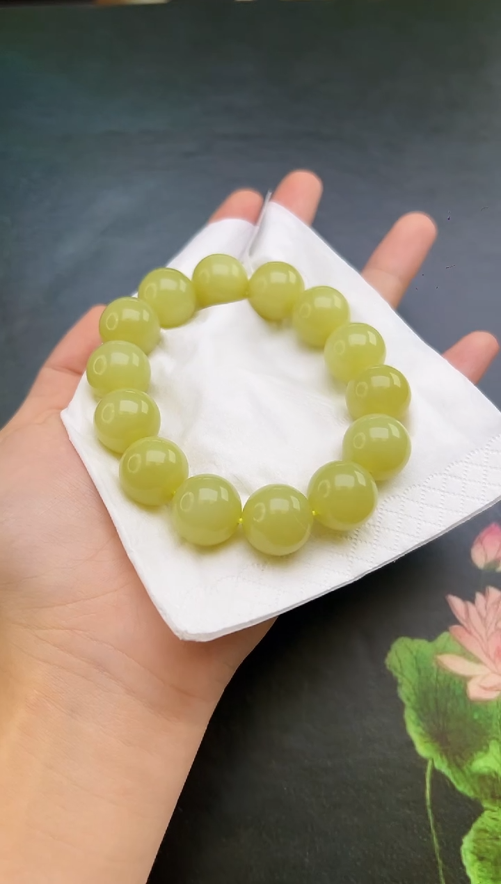 手串未镶嵌和田玉手串