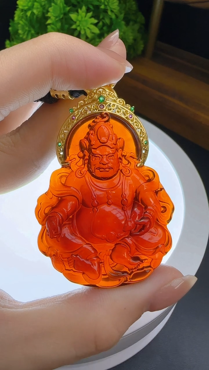 【闪购商品】琥珀裸石未镶嵌吊坠