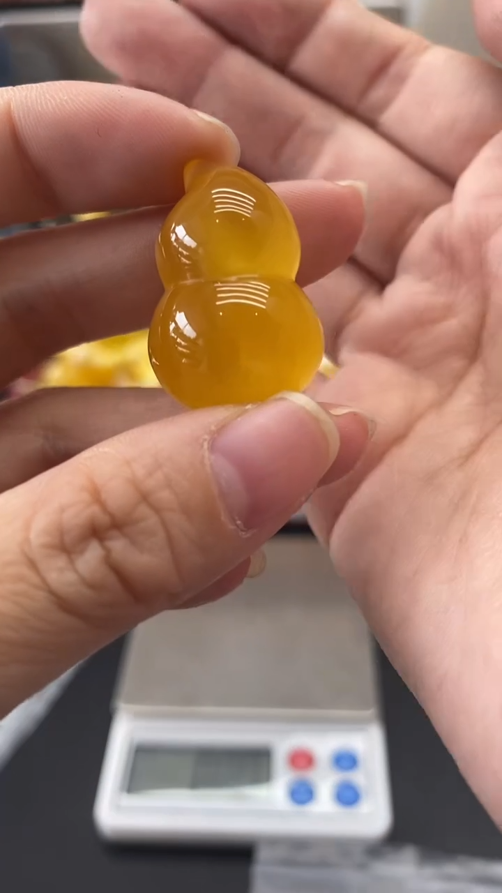 琥珀未镶嵌珠宝奇石797