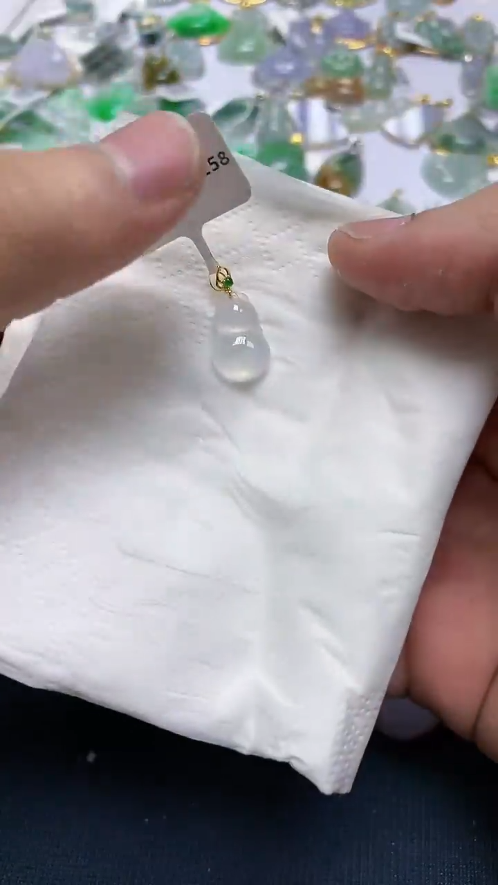 【闪购商品】翡翠18K金镶嵌颈饰天然缅甸A货翡翠