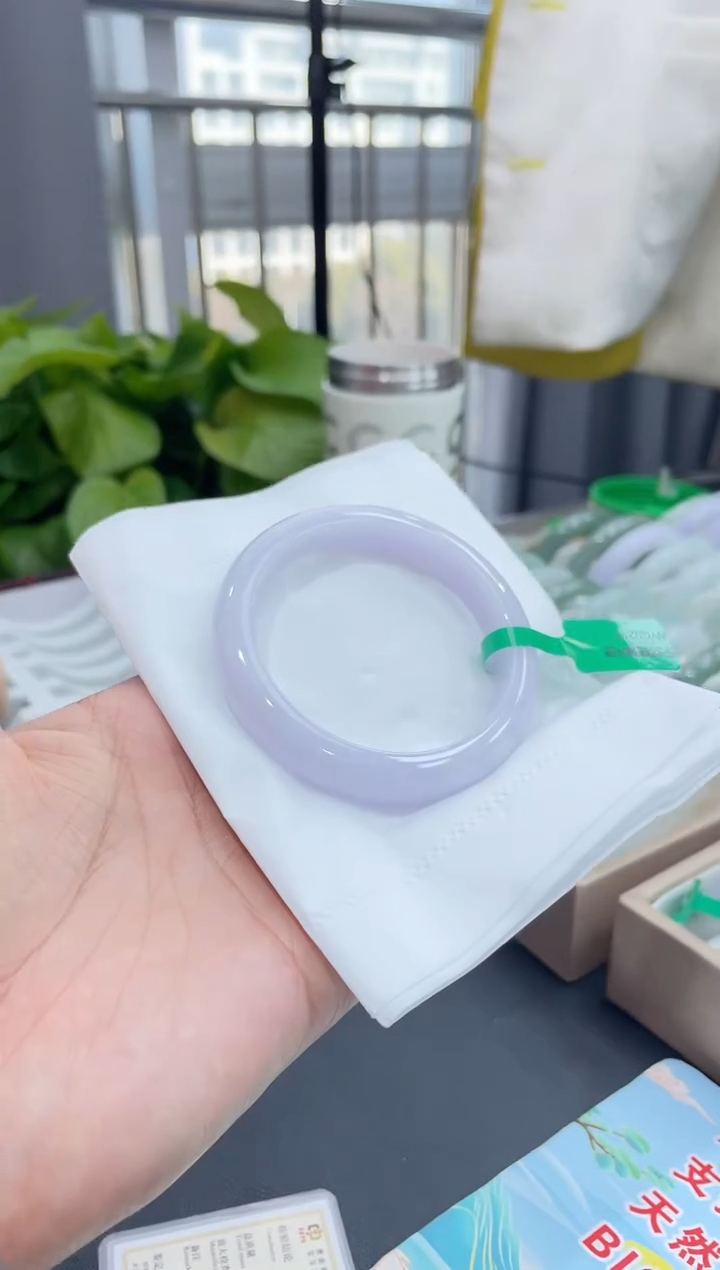 【闪购商品】翡翠手镯未镶嵌0000006252