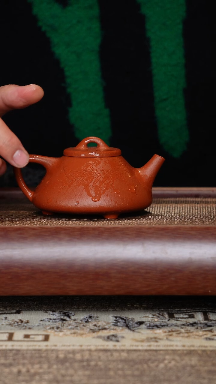 【闪购商品】紫砂茶壶九孔子冶降坡竹子刻绘半手工