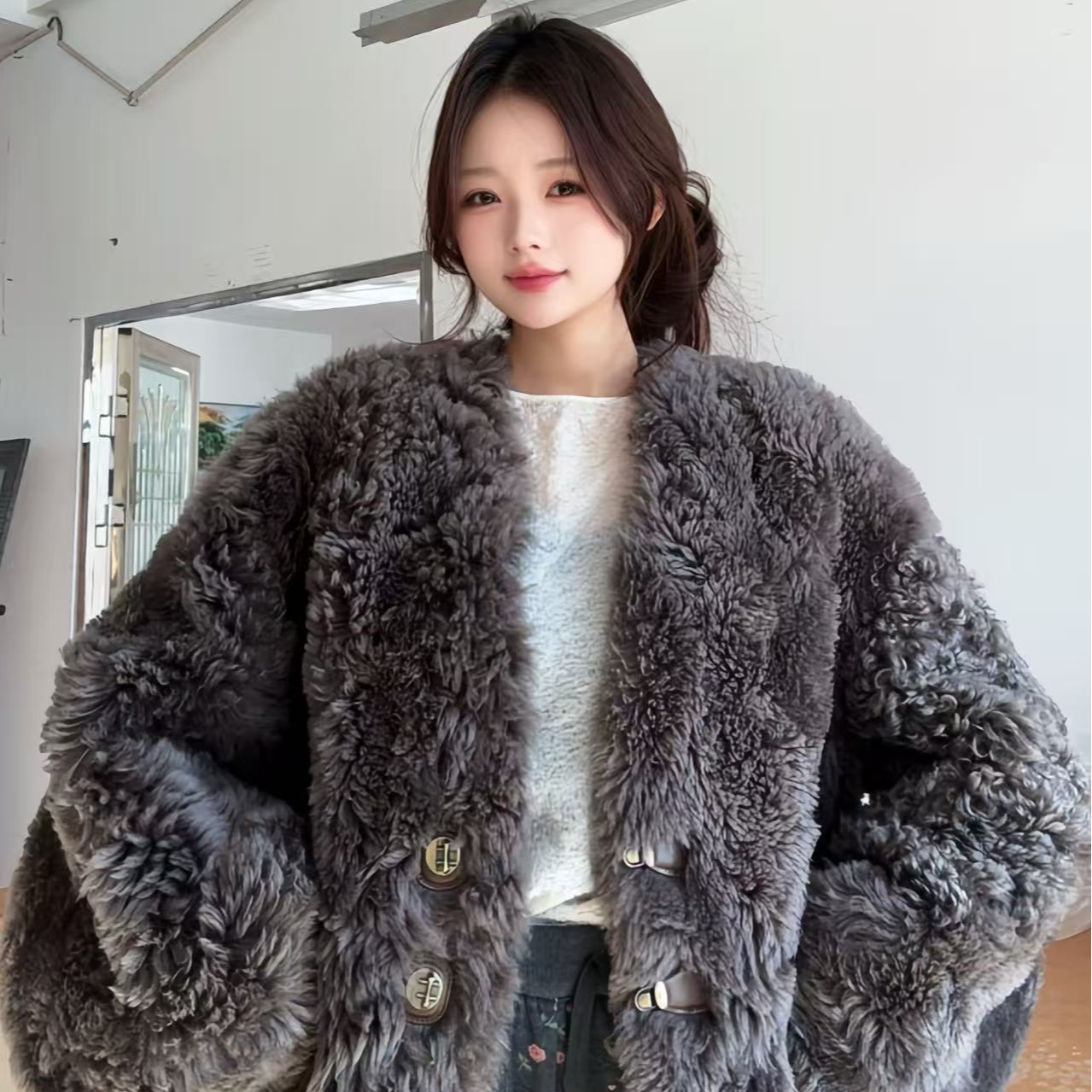 【K.E Studio】“小卷毛”进口托斯卡纳皮毛一体皮草外套 s26807