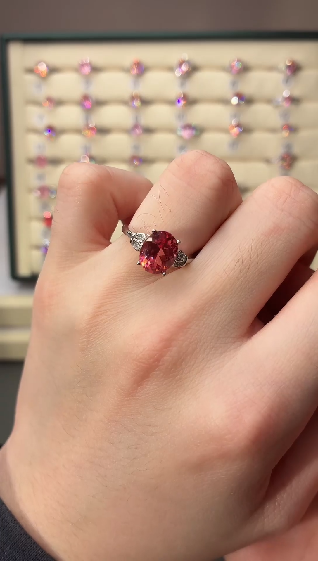 6蓝宝石（处理）无品牌 925银 轻奢女神款帕帕拉恰火莲花色系