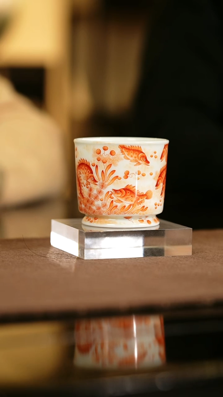 瓷瓷姑娘溢珍堂矾红鱼杯