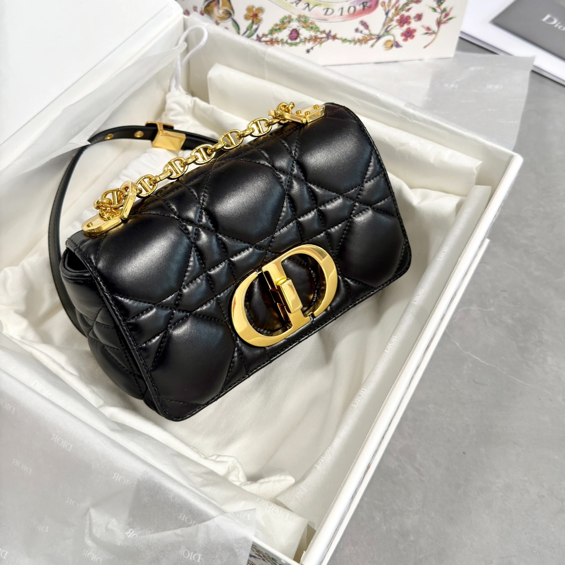 未使用 DIOR/迪奥 壹所奢品 caro 泡芙小号 黑金 闲置 元旦奢侈包