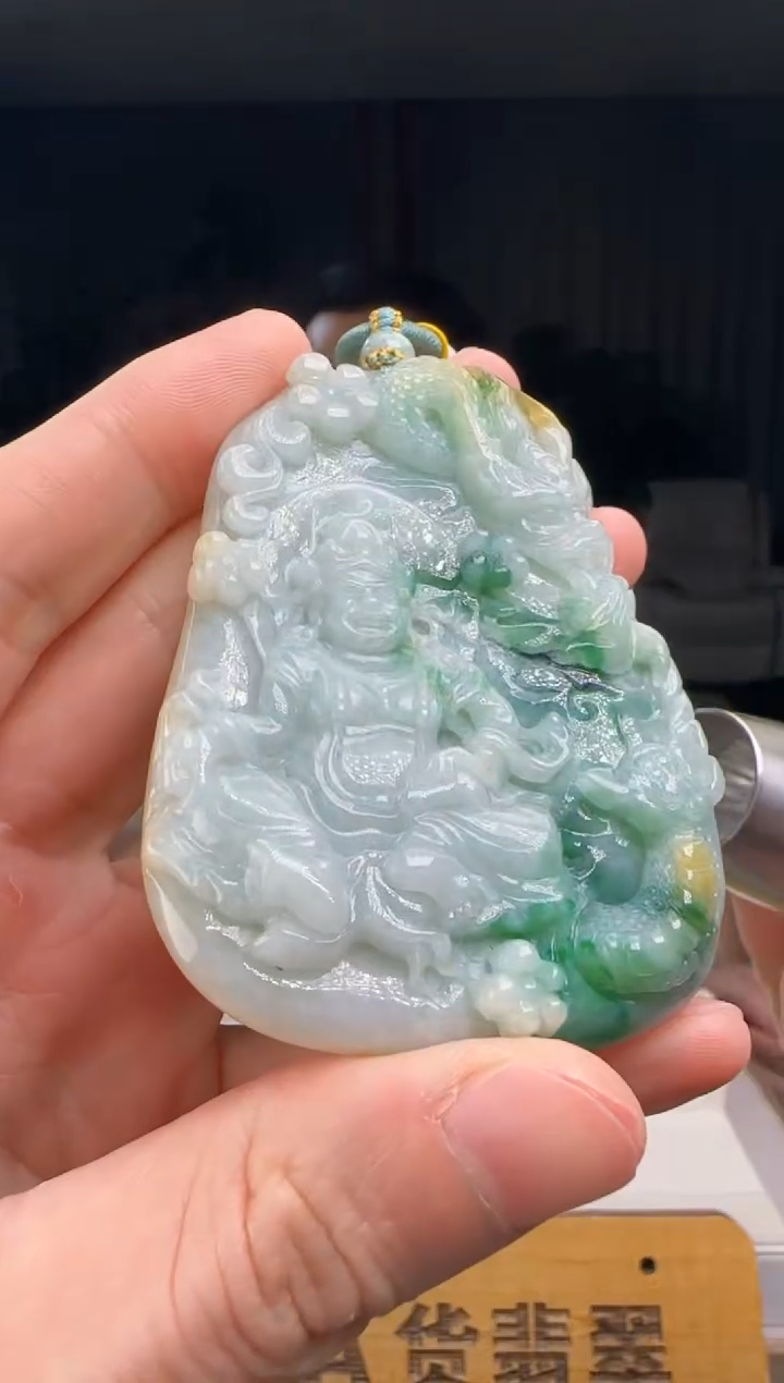 【闪购商品】翡翠吊坠(不含链)未镶嵌DY@@960Q3J08929