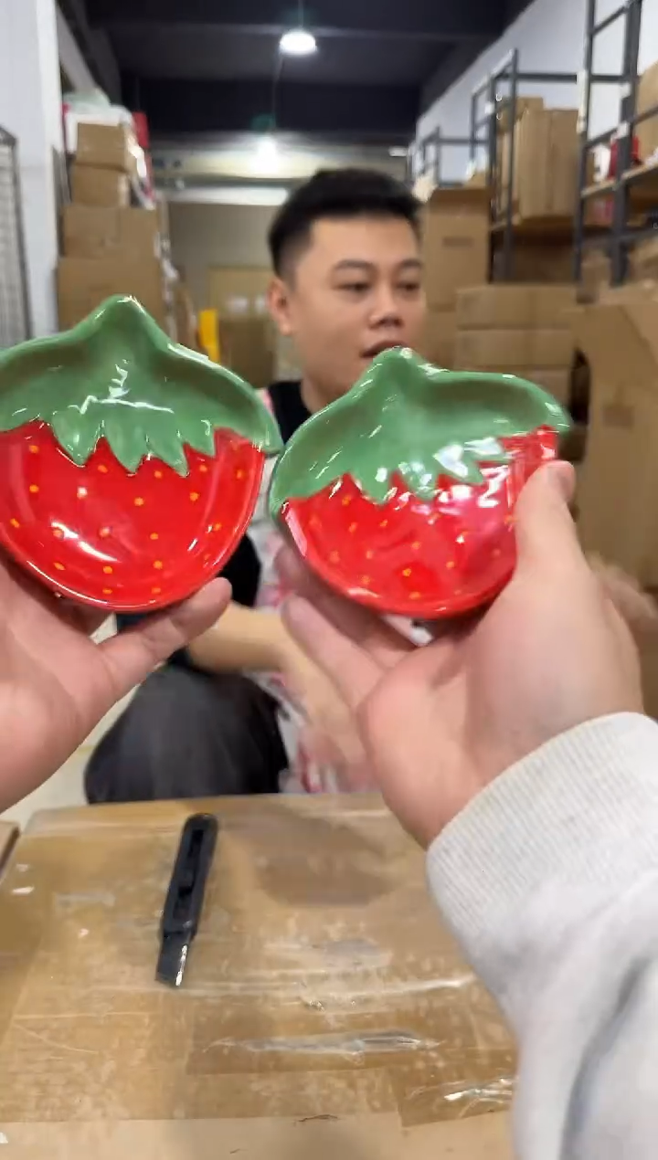 瓷片草莓小碟子2件套