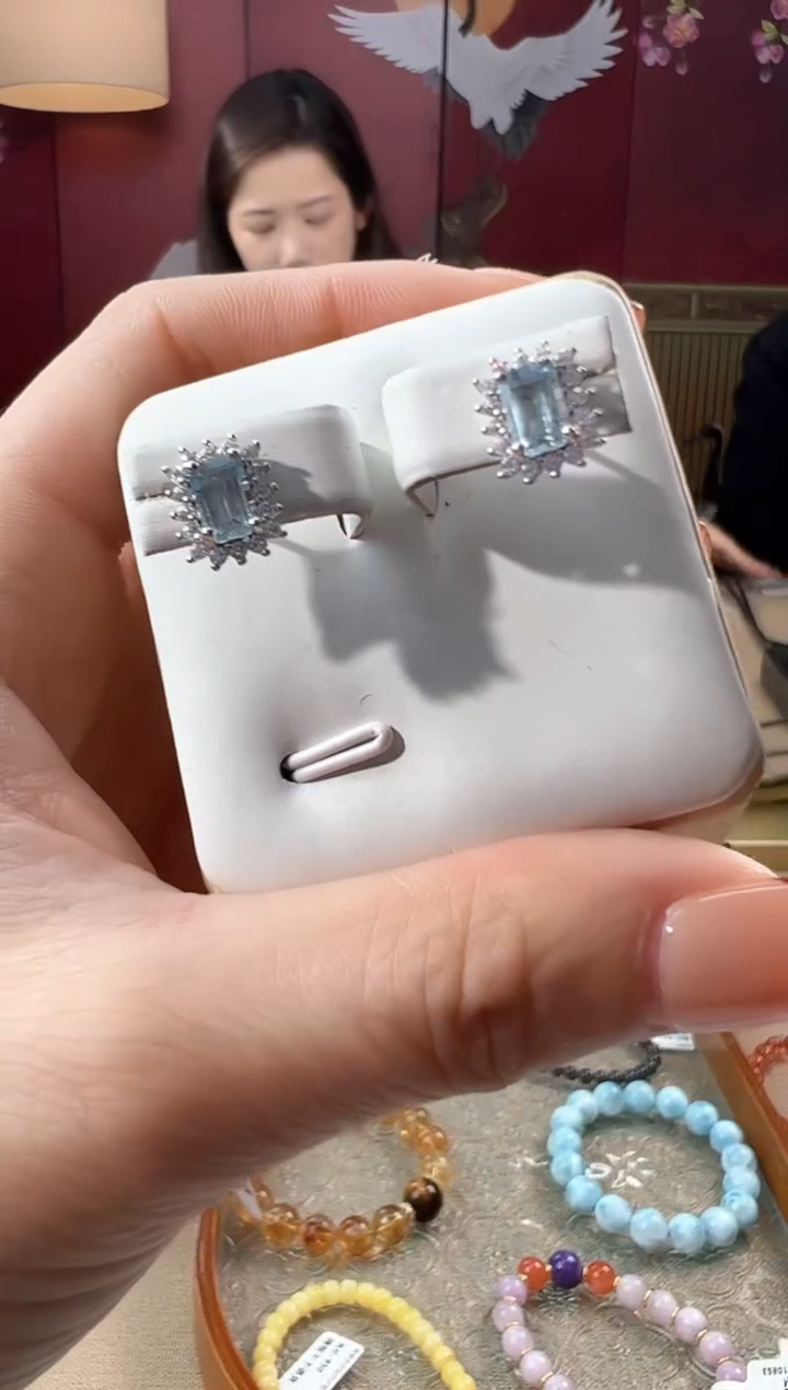 【闪购商品】海蓝宝石耳坠银S925镶嵌KT24080705