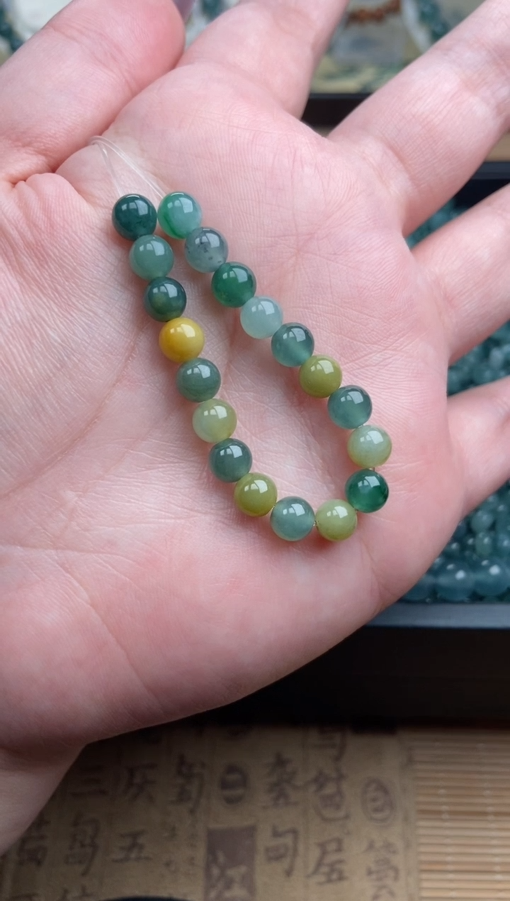 【闪购商品】翡翠手串未镶嵌多样性发货30颗