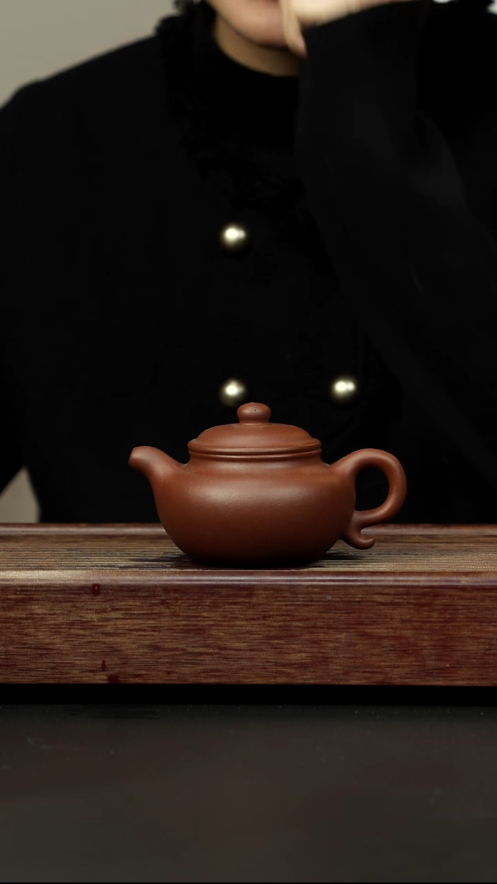 茶壶紫砂底槽清 仿古