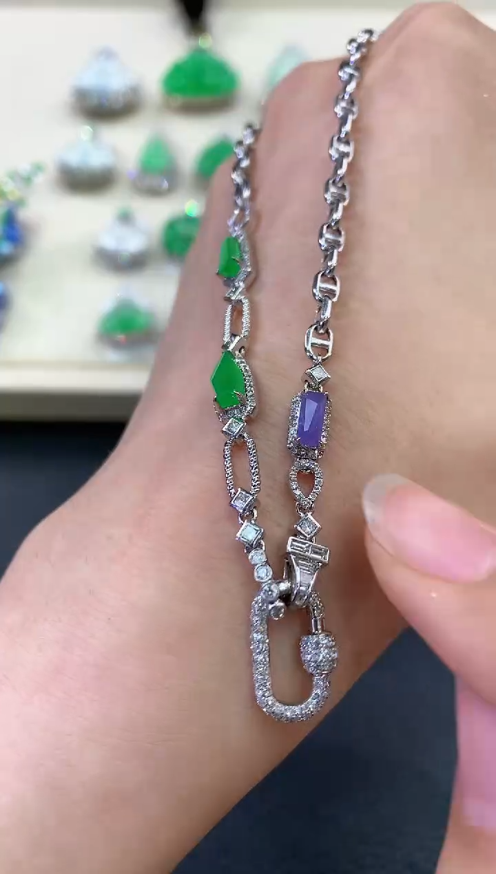 【闪购商品】翡翠项链18K金镶嵌v56    有色差