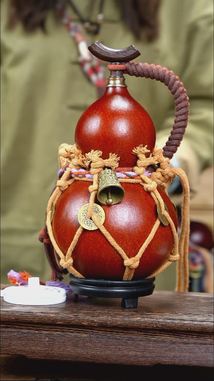 YB065复古网兜款天然酒葫芦（一物一拍）