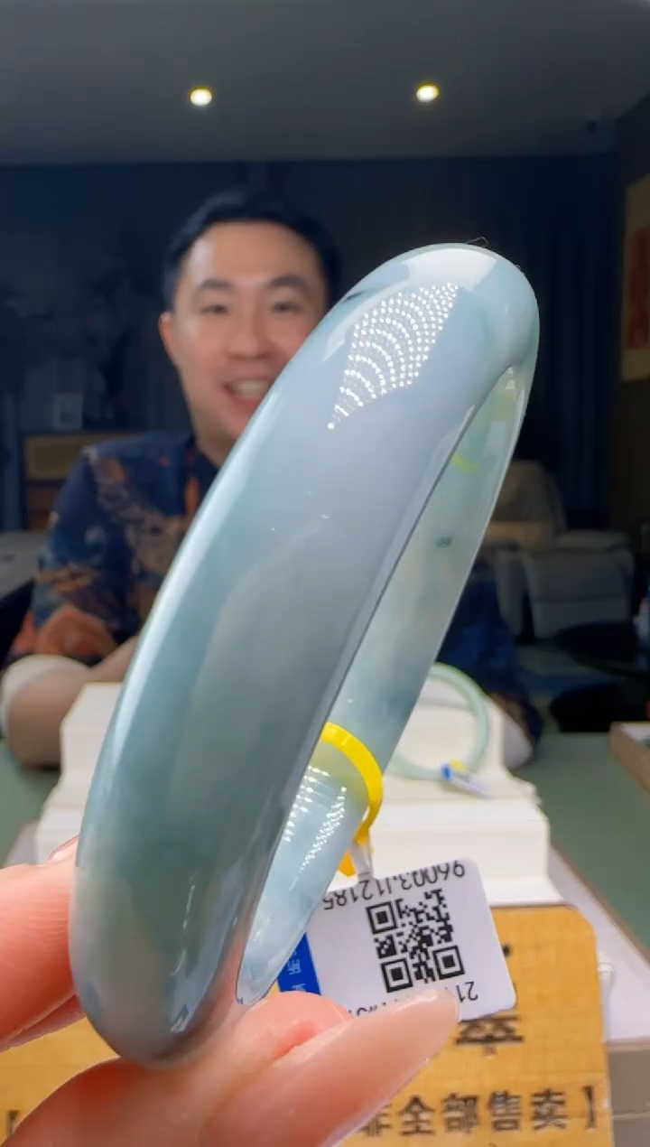 【闪购商品】翡翠手镯未镶嵌YJ@@960Q3J12185