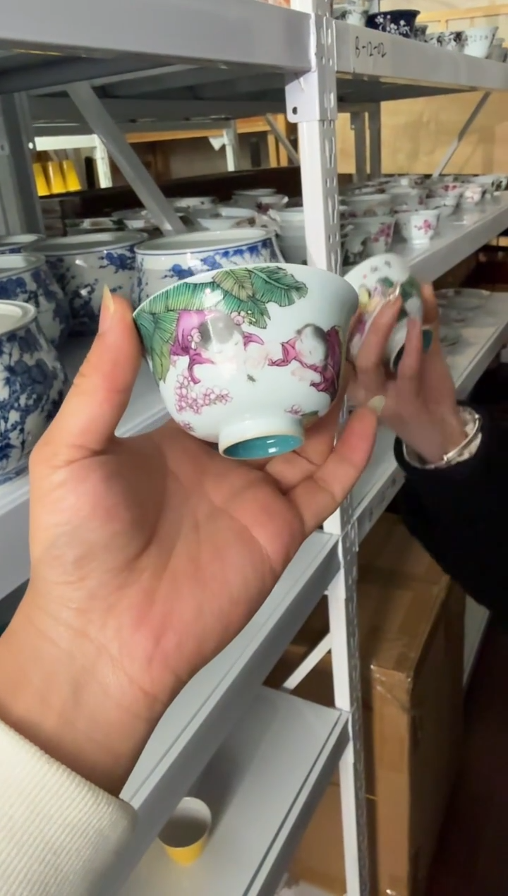 杯子陶瓷人物松石绿杯