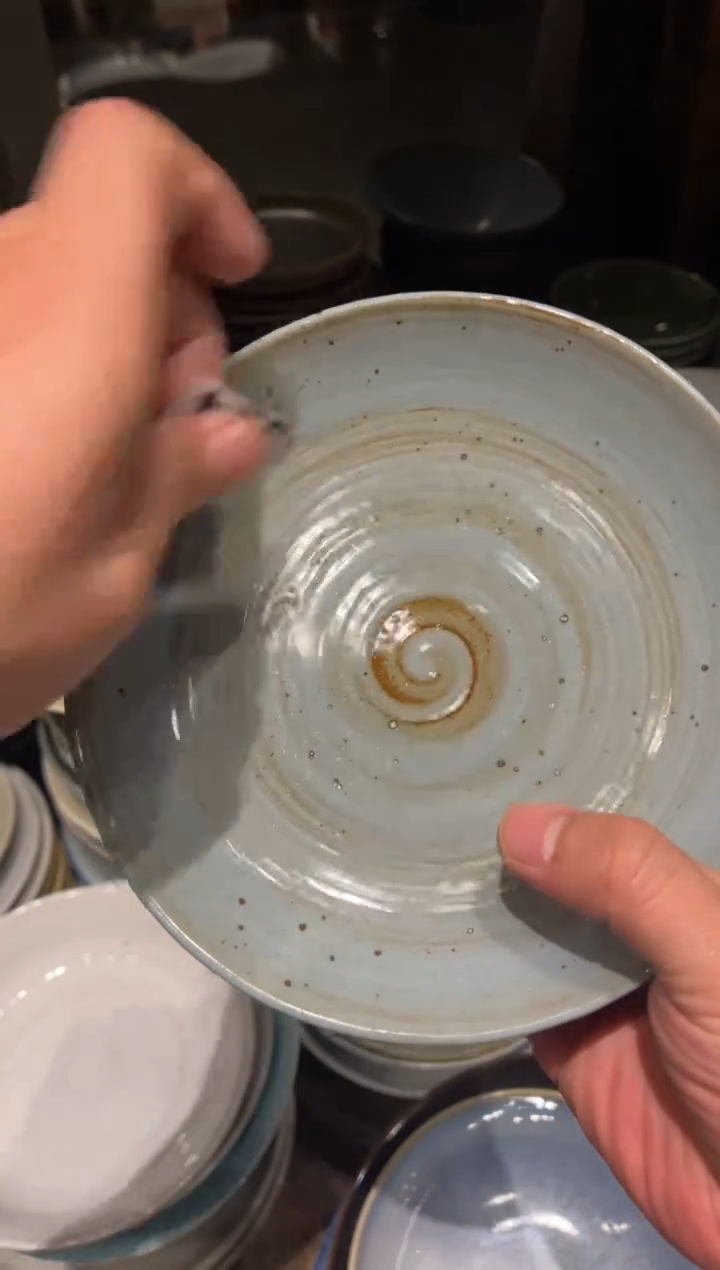 【闪购商品】瓷片354 蓝麻点7寸盘1个