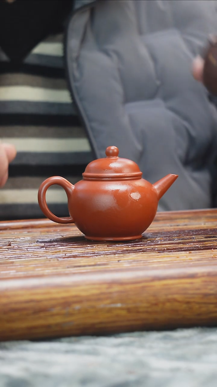 茶壶紫砂绝红降坡水平
