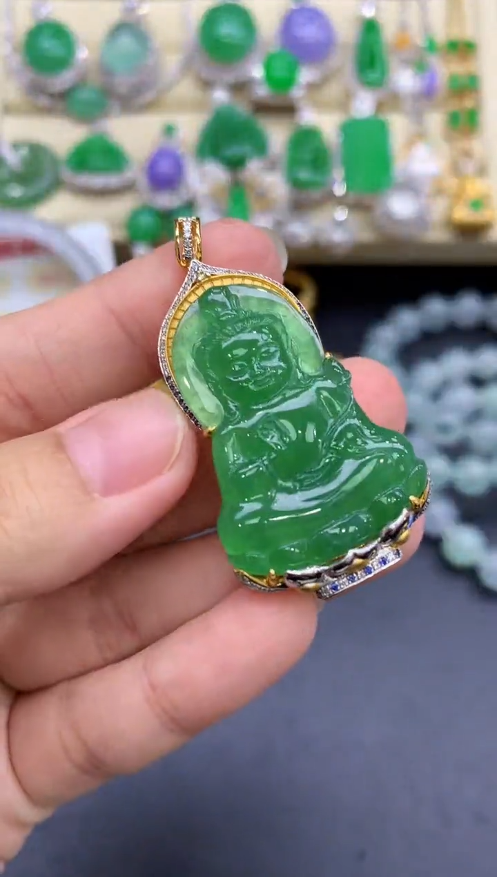 颈饰18K金镶嵌翡翠672-中国好珍宝