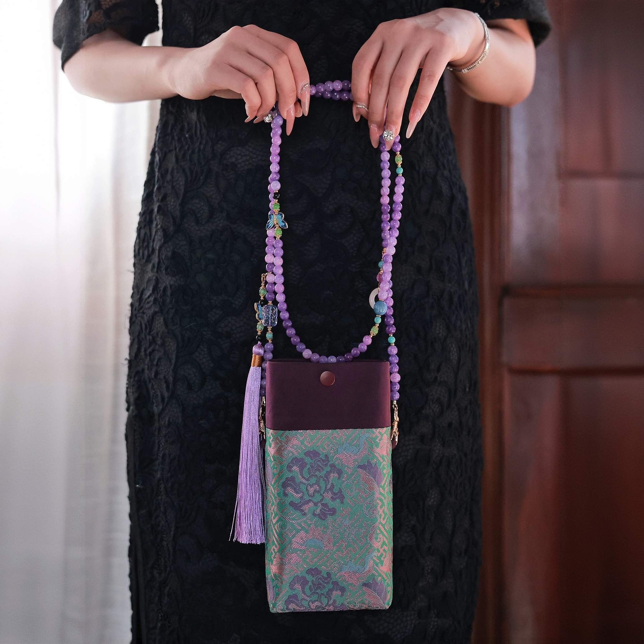 【紫蓝宝相花】新中式珠链手机包复古包拼色潮流单肩斜挎包轻便携包