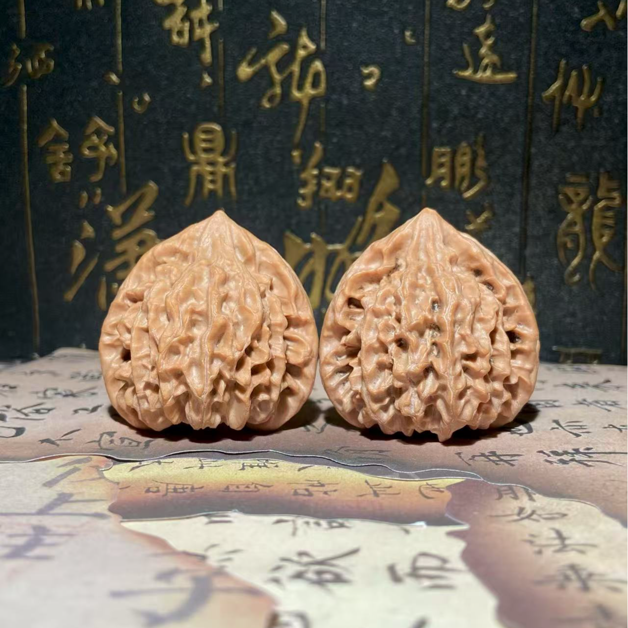 An326文玩核桃把件龙门涧边40肚37高41