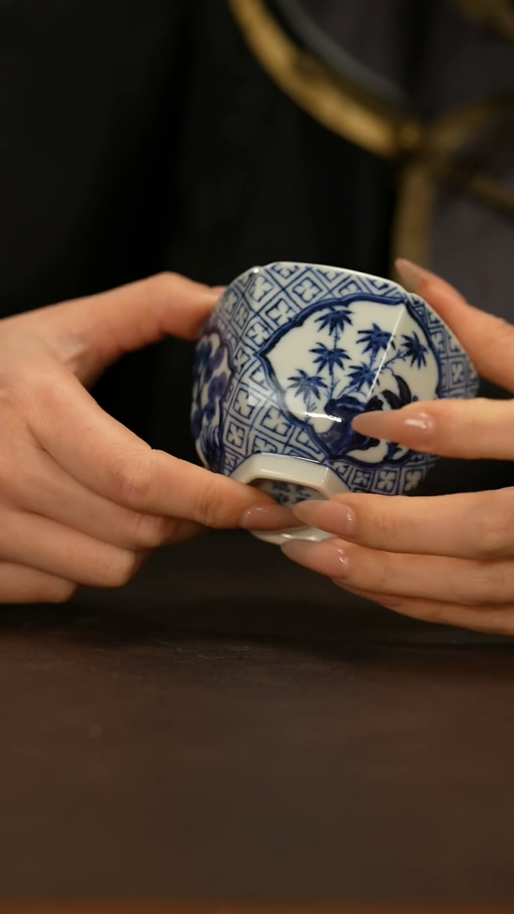 【闪购商品】瓷片             占春生