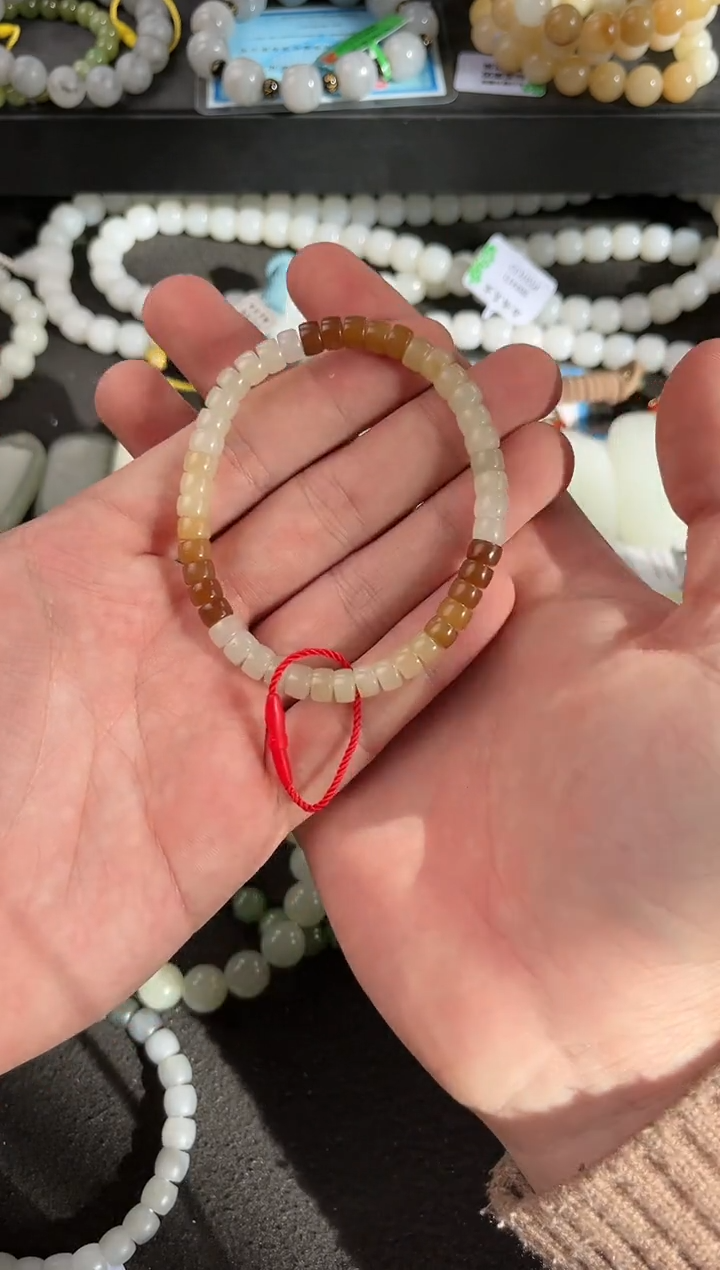 【闪购商品】和田玉手串未镶嵌且末金山糖白药片手串卡6微色差