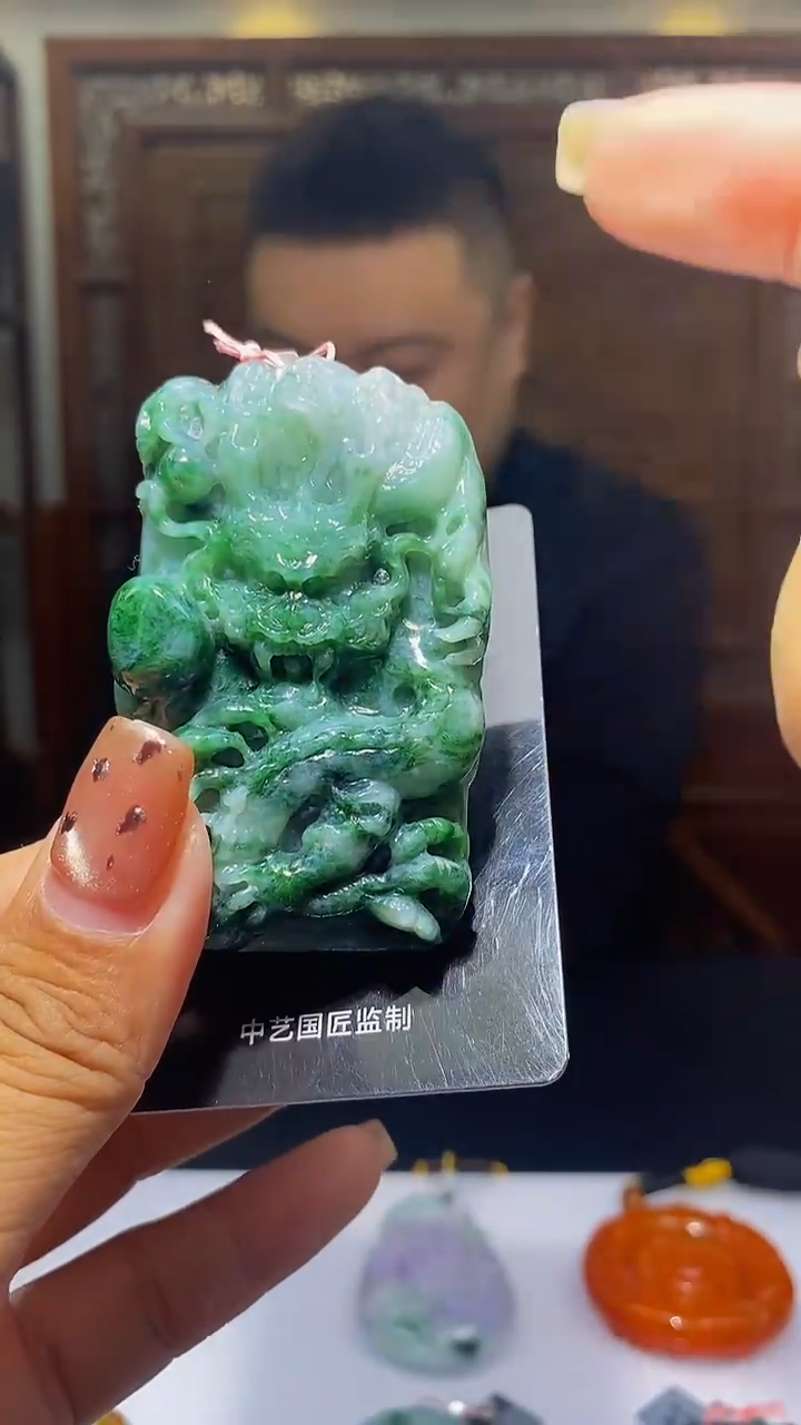 未镶嵌定制翡翠DD翡翠毛货HZ-04