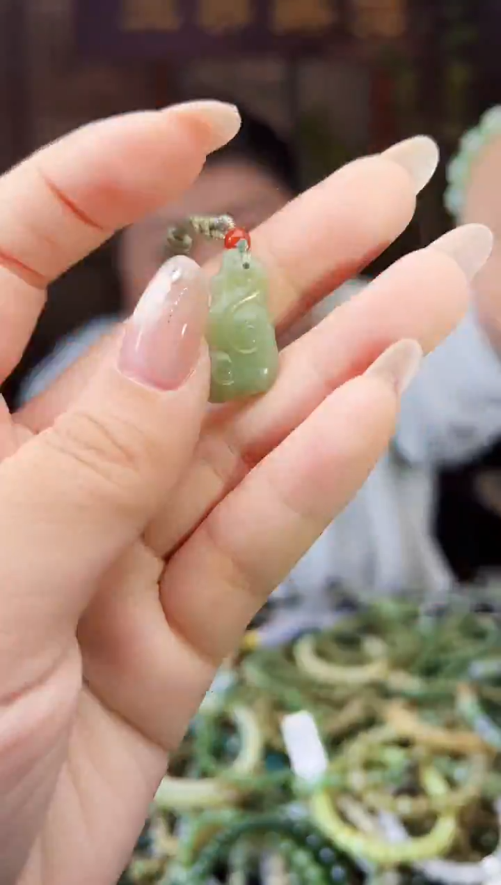 颈饰未镶嵌和田玉多样性发货拍一发一