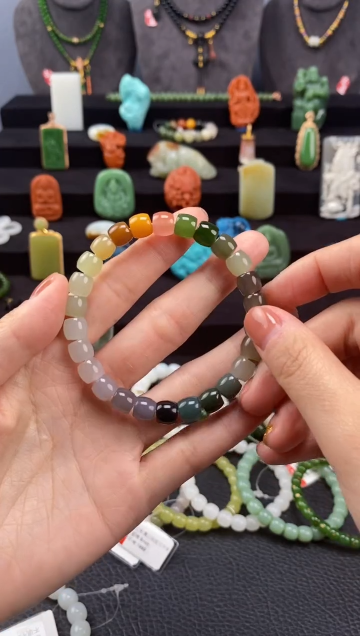 【闪购商品】和田玉-未镶嵌8mm多宝极限弧手串