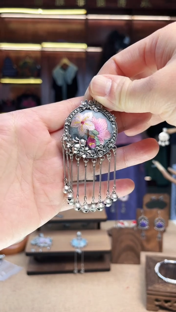 【闪购商品】织绣1986黔东南苗族刺绣