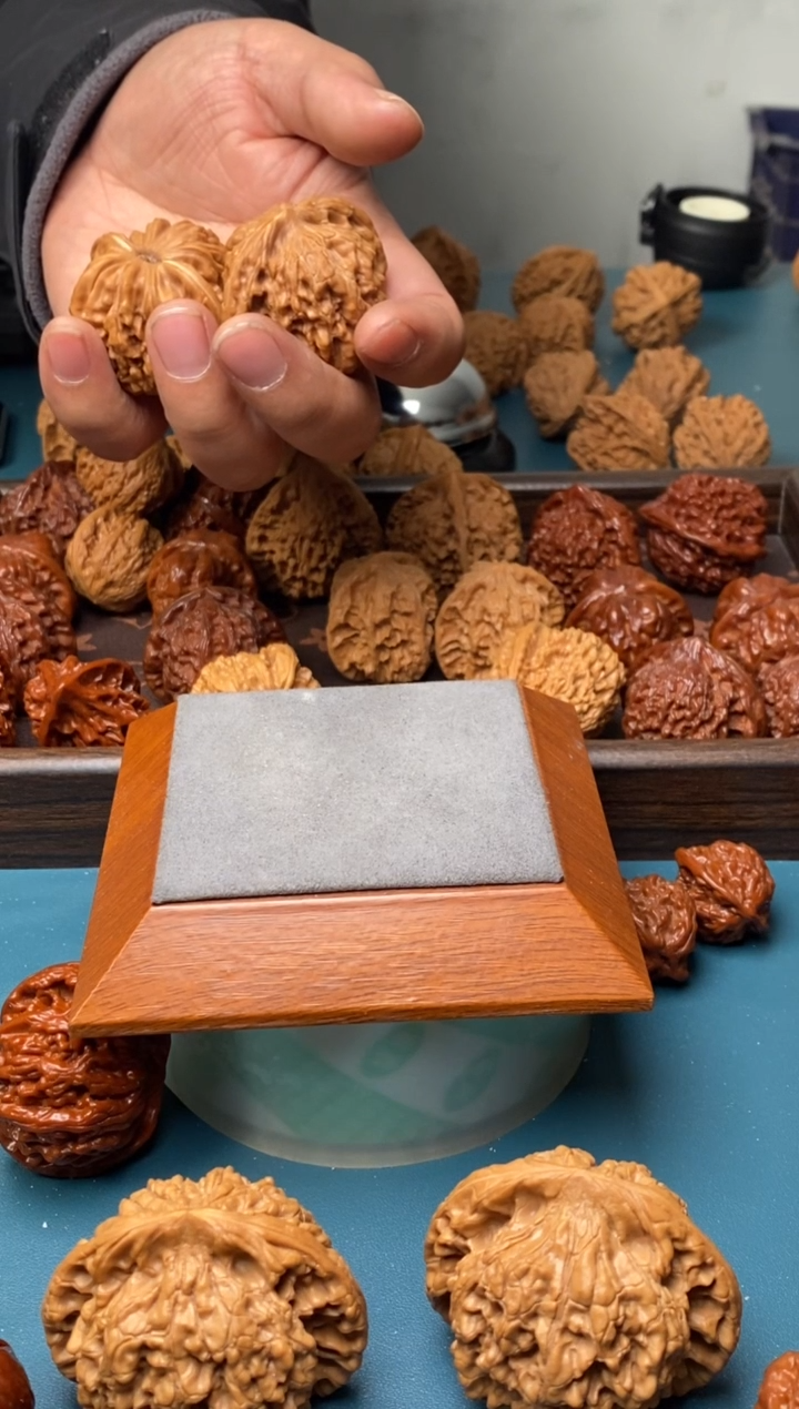 把件文玩核桃怎**输正阳楼a802