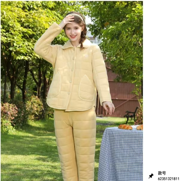 2025乌拉拉公主梭织棉格子轻奢高端厚款夹棉可外穿可家居时尚厚棉