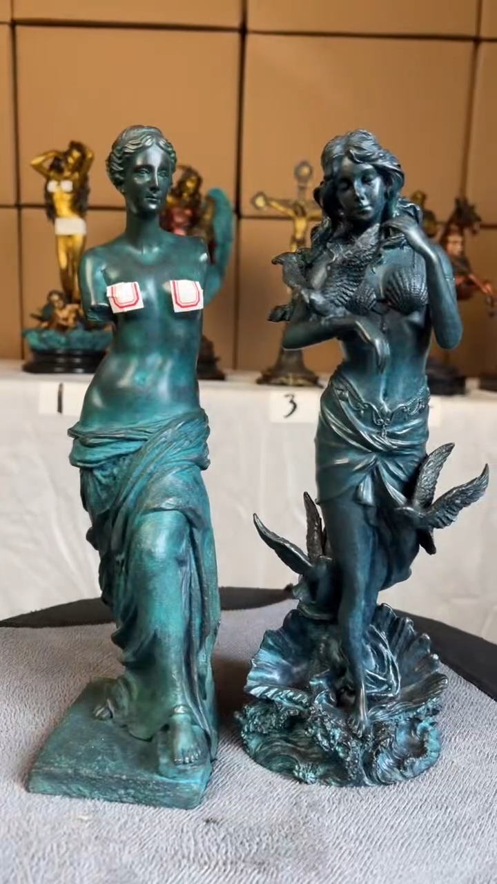 精铜材质精美雕塑