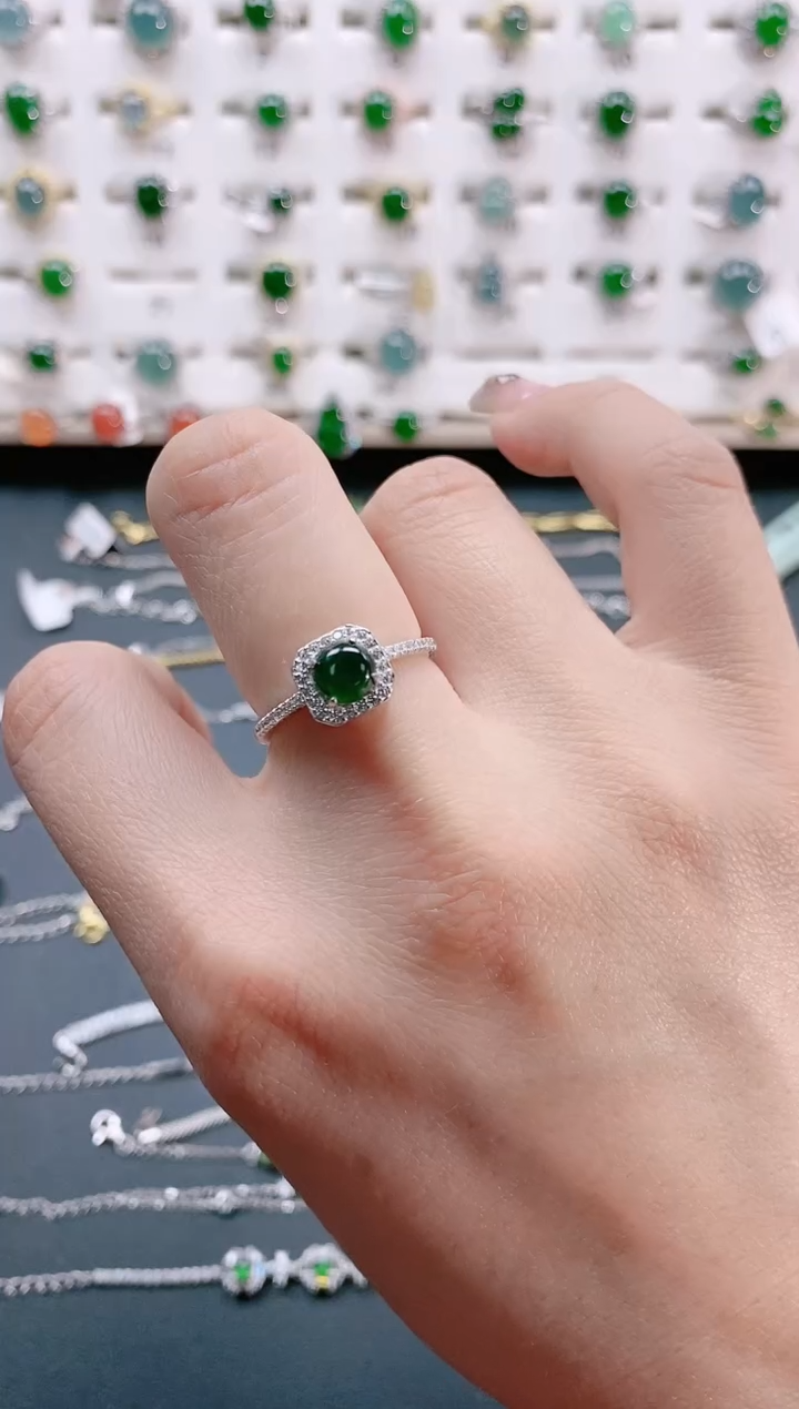 【闪购商品】翡翠戒指银S925镶嵌天然翡翠