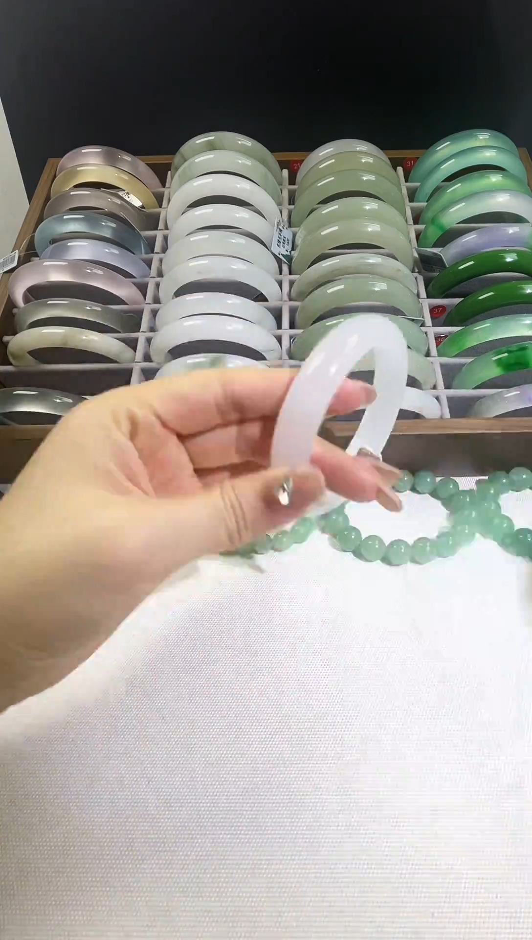 灵动飘花高货毕业款手镯