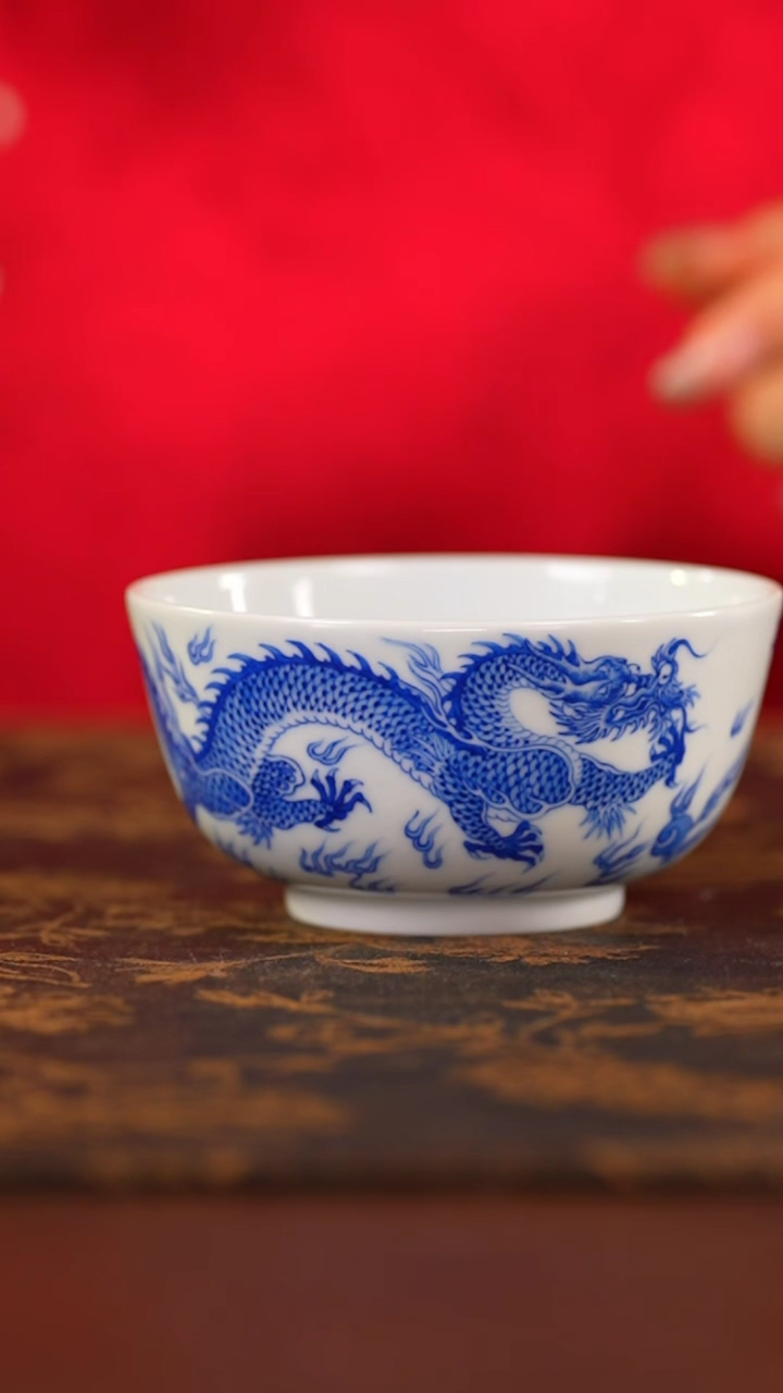 【闪购商品】九段烧心传龙凤敞口杯