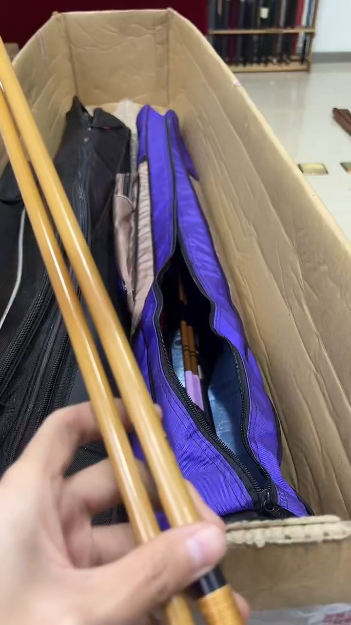 g****y鱼竿 孤品 微瑕疵 以直播间讲解为主