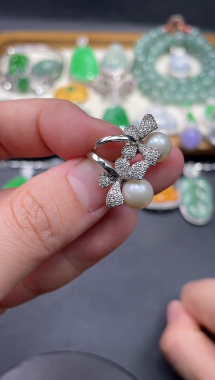 【闪购商品】淡水珍珠耳饰银S925镶嵌61.........