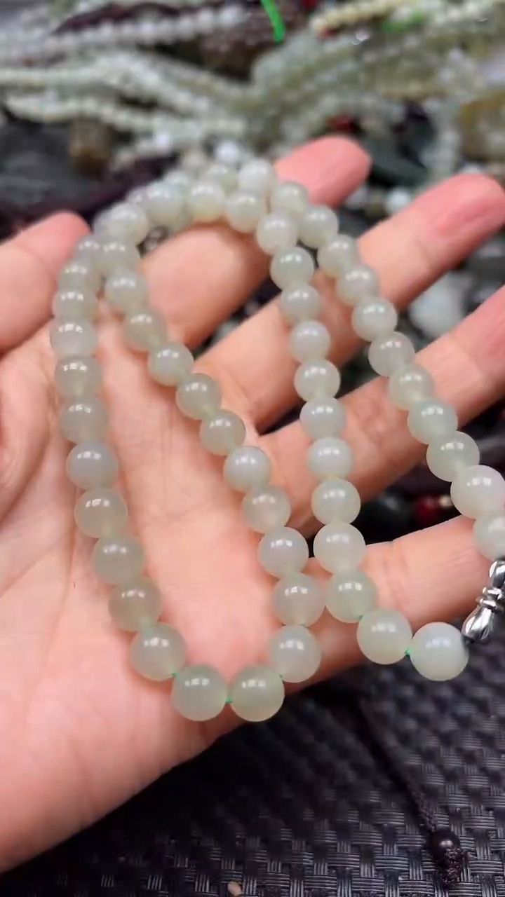 【闪购商品】和田玉颈饰未镶嵌.