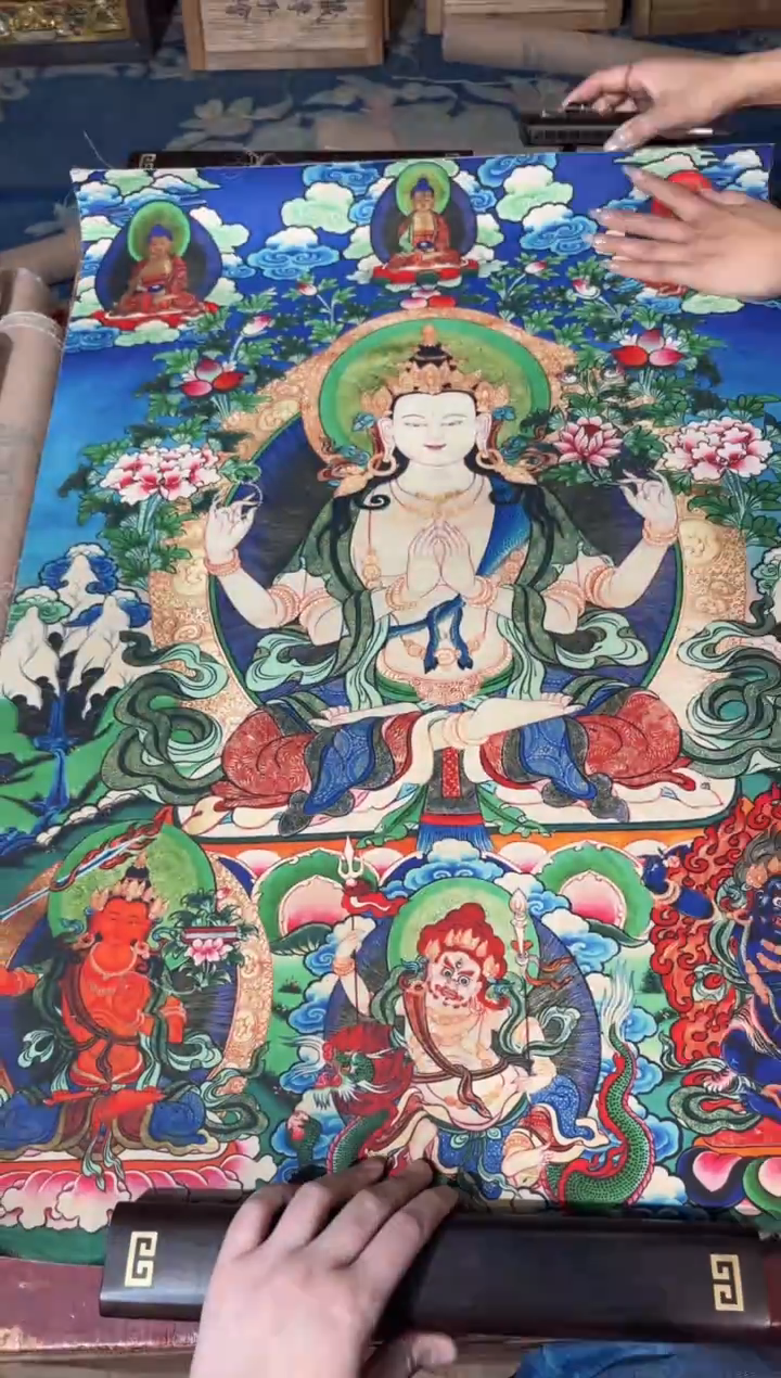 卷轴画龙妹的唐卡tk16