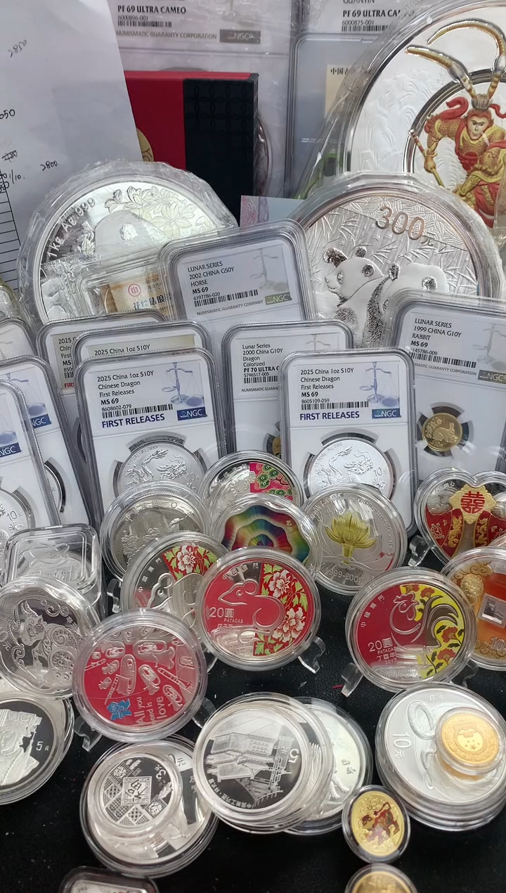 纯银s****g青奥会三枚套装li