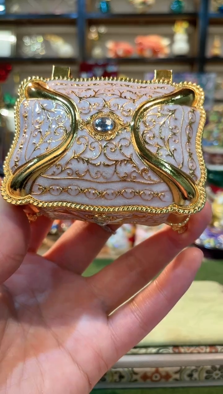【闪购商品】珐琅彩精致首饰盒