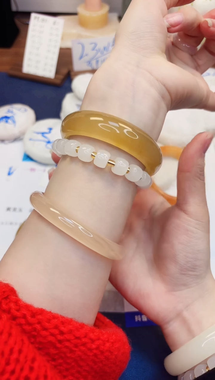 【闪购商品】石英质玉手镯未镶嵌481-财气镯-圈口58