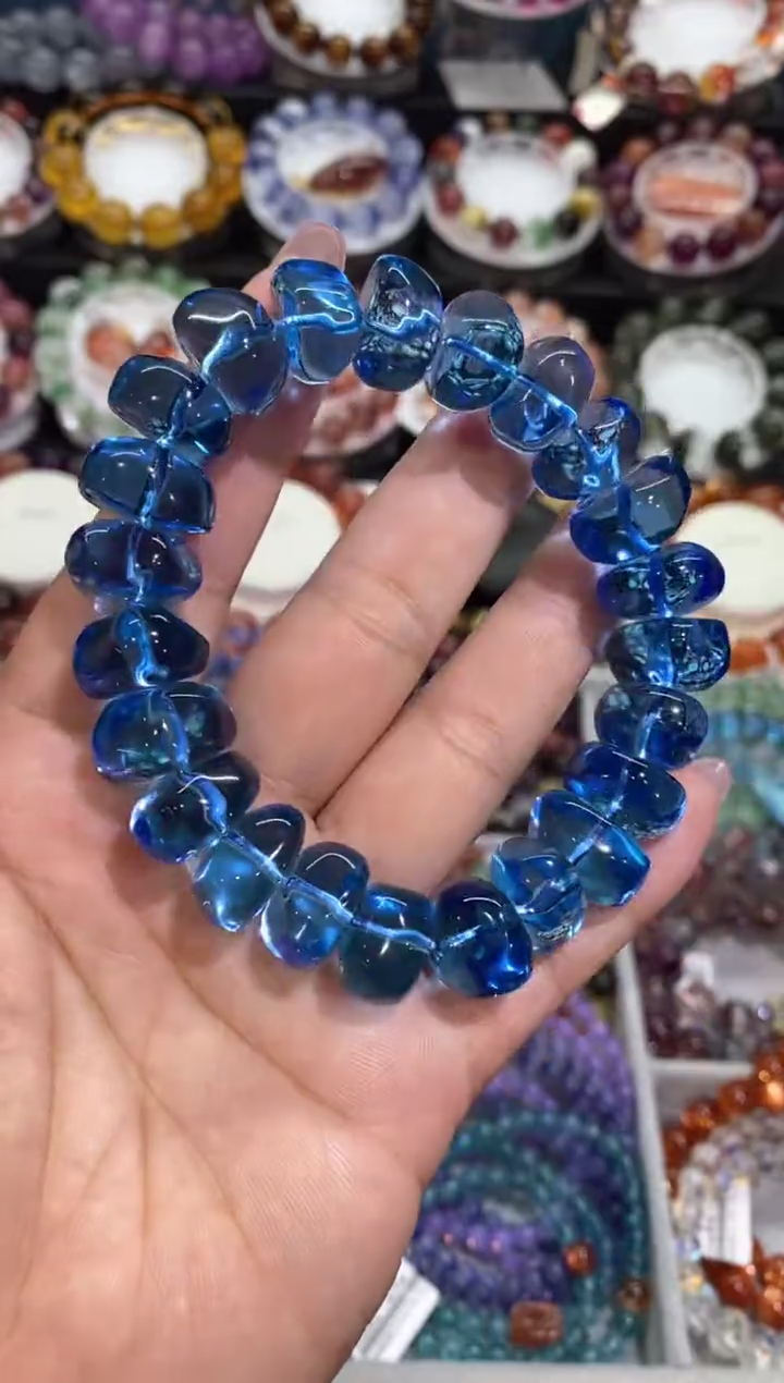 未镶嵌托帕石手链蓝托帕随型