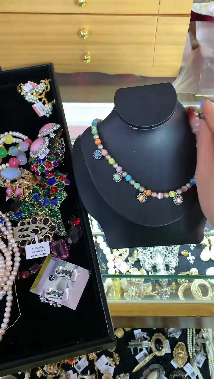 【闪购商品】瓷片楚楚中古珠宝甄选不退换