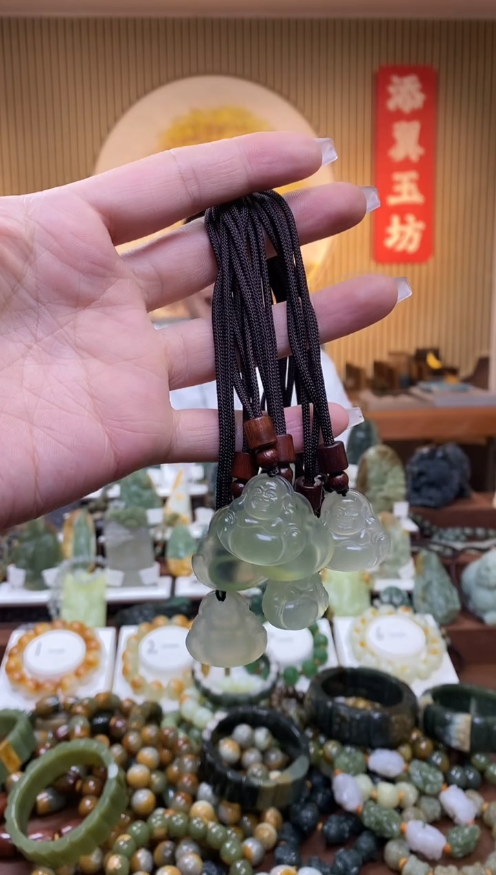 【闪购商品】蛇纹石玉吊坠未镶嵌多样性随机发一