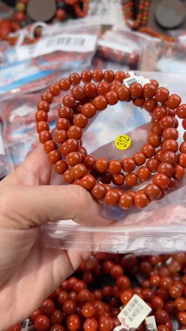【闪购商品】南红玛瑙手串未镶嵌8+