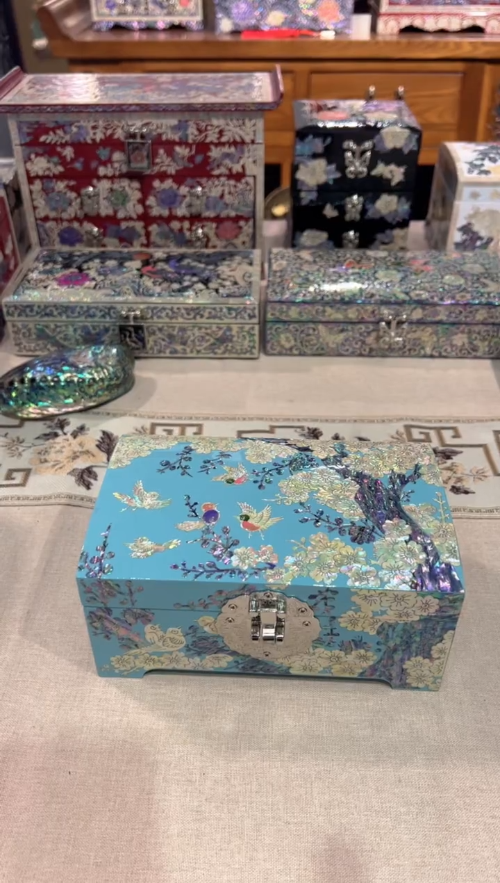 【闪购商品】鱼锁满贝弘贝雅螺钿漆器文化馆