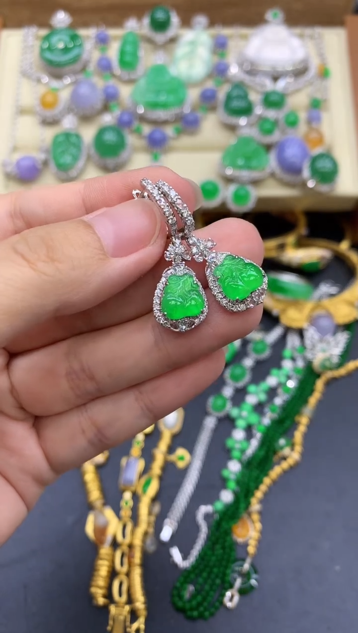 翡翠18K金镶嵌耳饰586-中国好珍宝