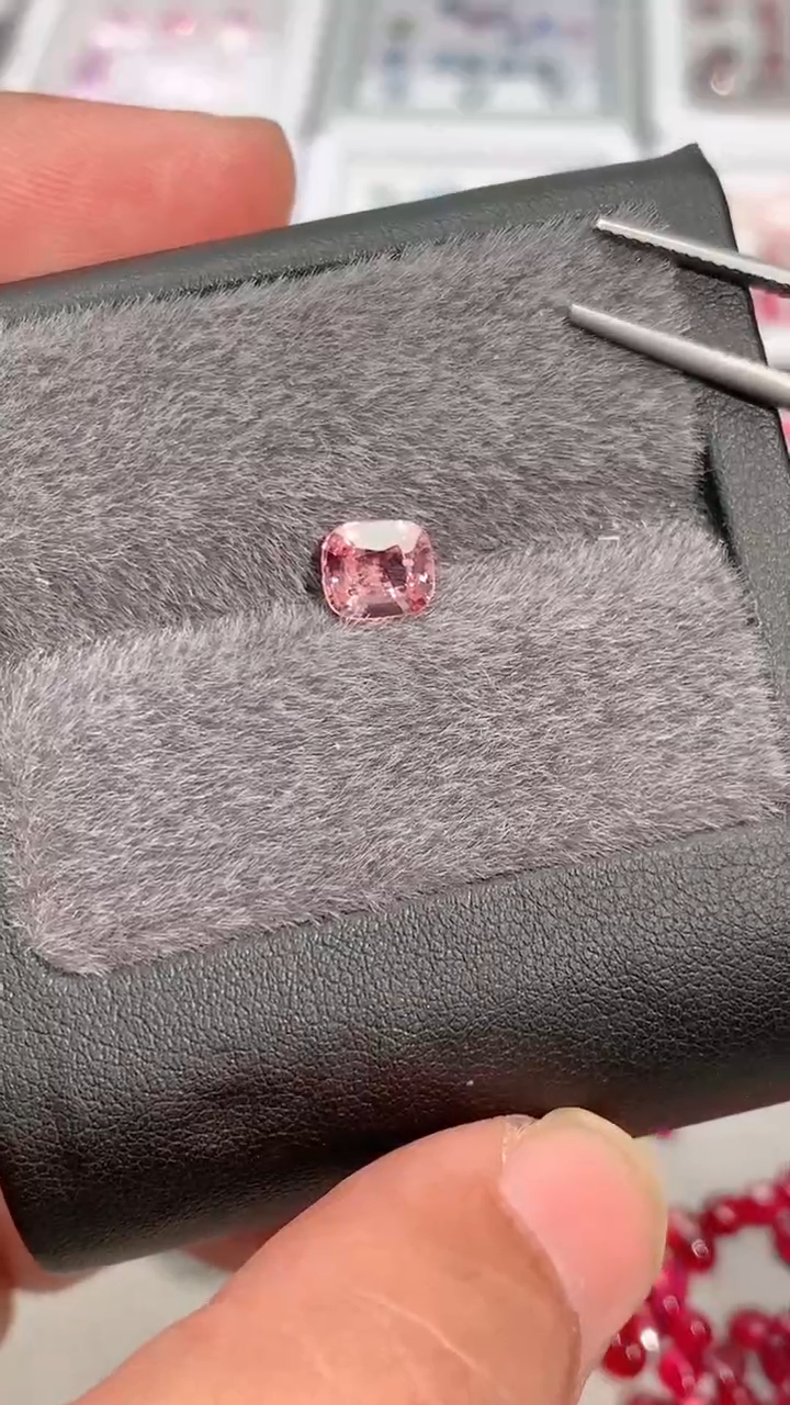 【闪购商品】尖晶石裸石未镶嵌1.37